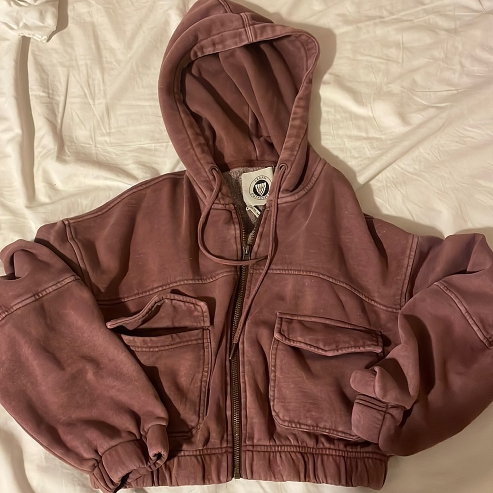 Urban outfitters yogi crop full zip